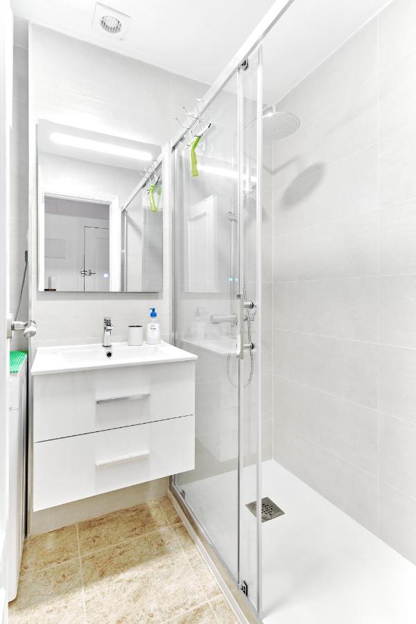 Cozy Apartment Near Playa Del Cura In Torrevieja Kültér fotó