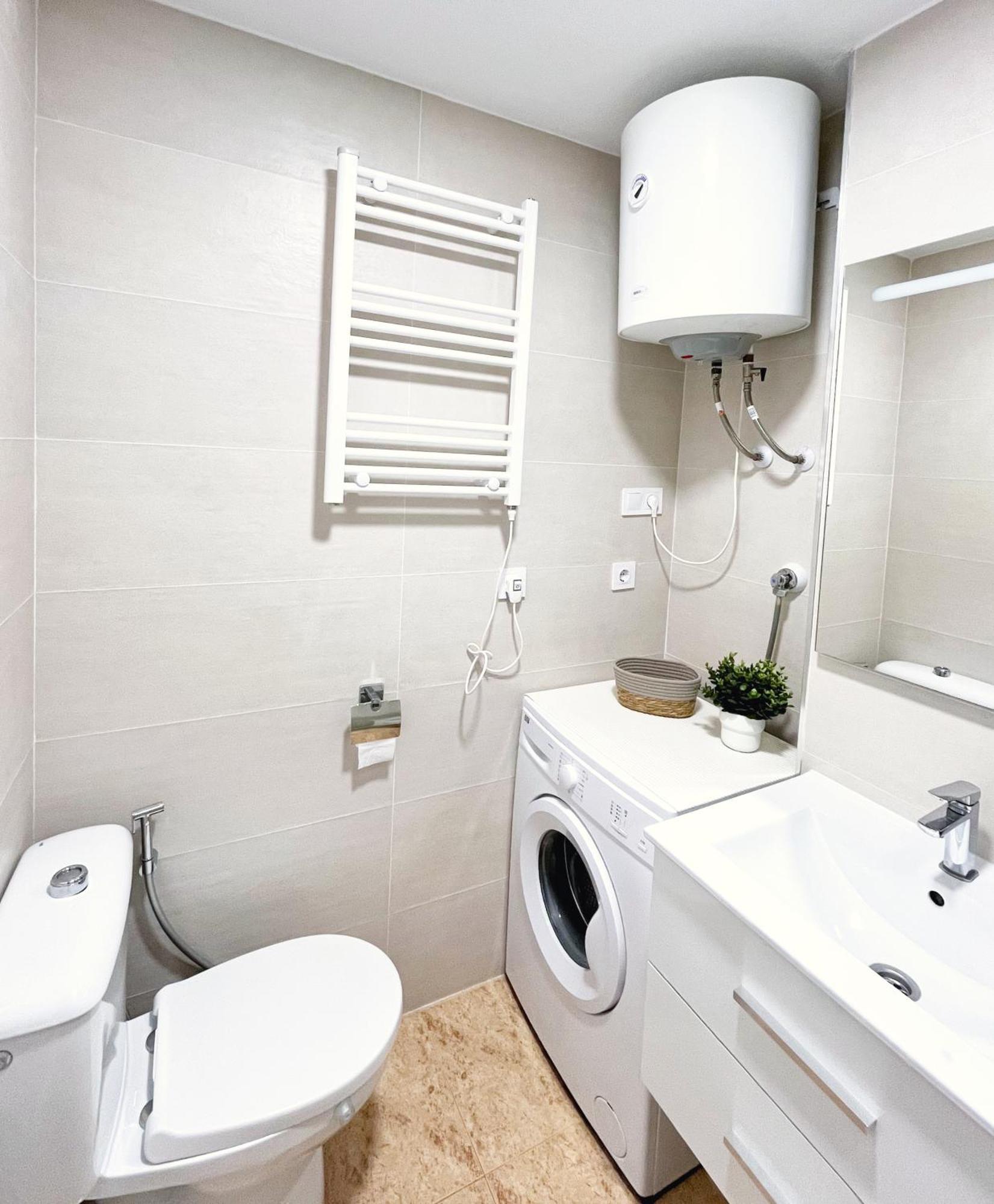 Cozy Apartment Near Playa Del Cura In Torrevieja Kültér fotó